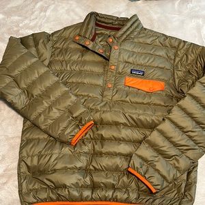 Men’s Patagonia pull over size M